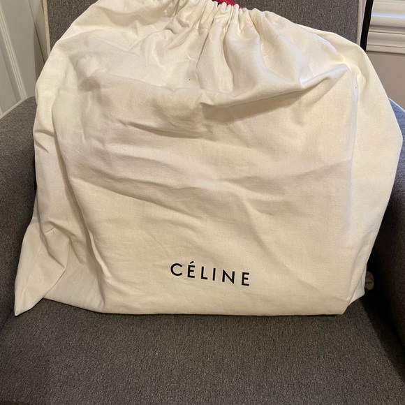 Celine Women’s Handbag: Luggage Phantom/Red
Medium - Picture 16 of 16